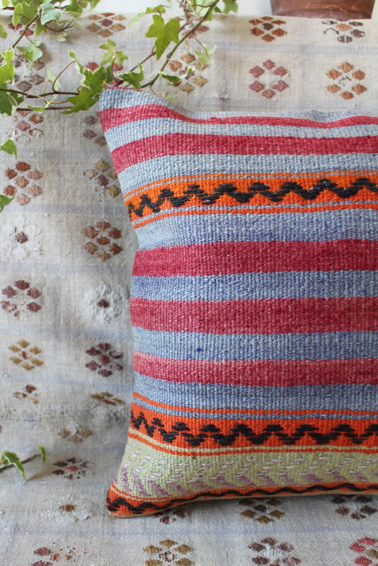 el-dokuma-kilim-kırlent-pillow-cushions (118)