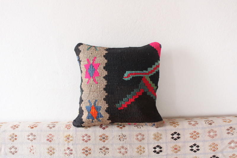 ei-dokuma-kırlent-pillow-cushion (112)