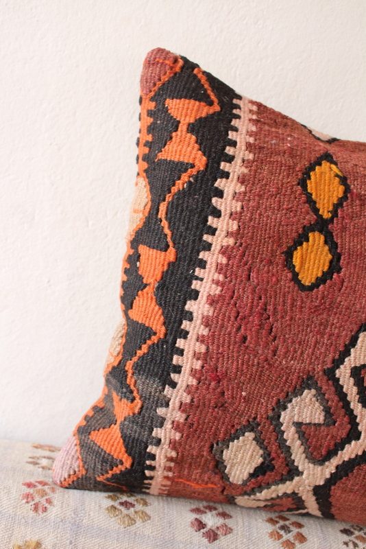 ei-dokuma-kırlent-pillow-cushion (66)