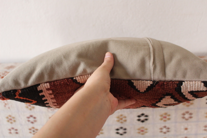 ei-dokuma-kırlent-pillow-cushion (68)