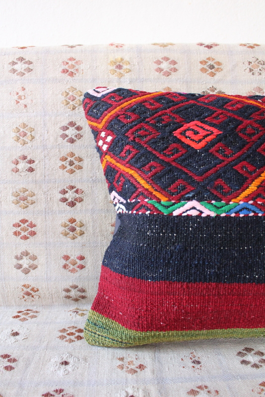 el-dokuma-kilim-kırlent-pillow-cushion-minder (107)