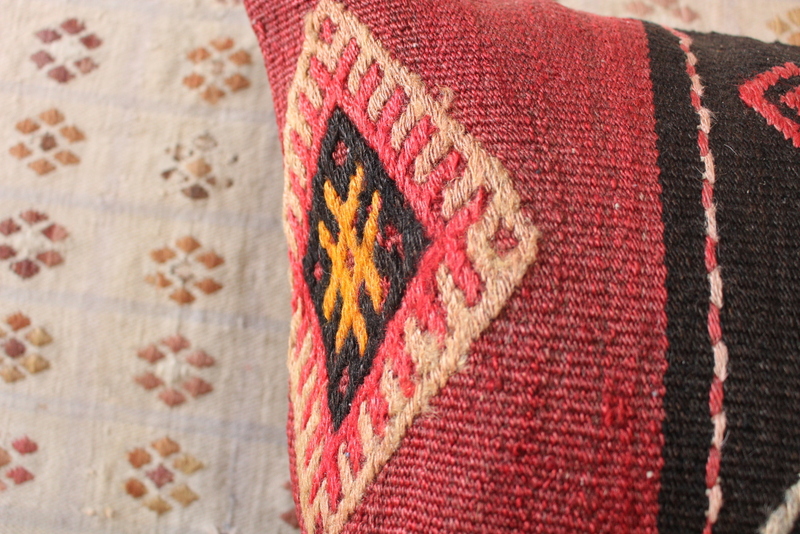 el-dokuma-kilim-kırlent-pillow-cushion-minder (76)