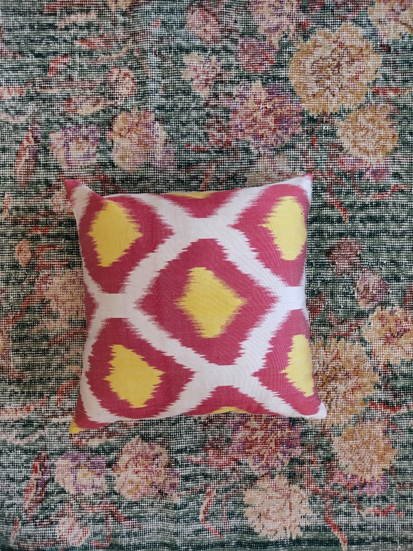ikat-pillow-cushion-woven-home-textile (5)
